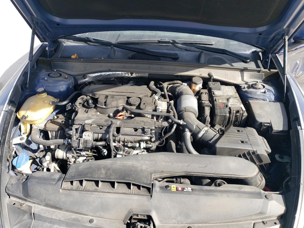 2022 Hyundai Sonata - Image 12