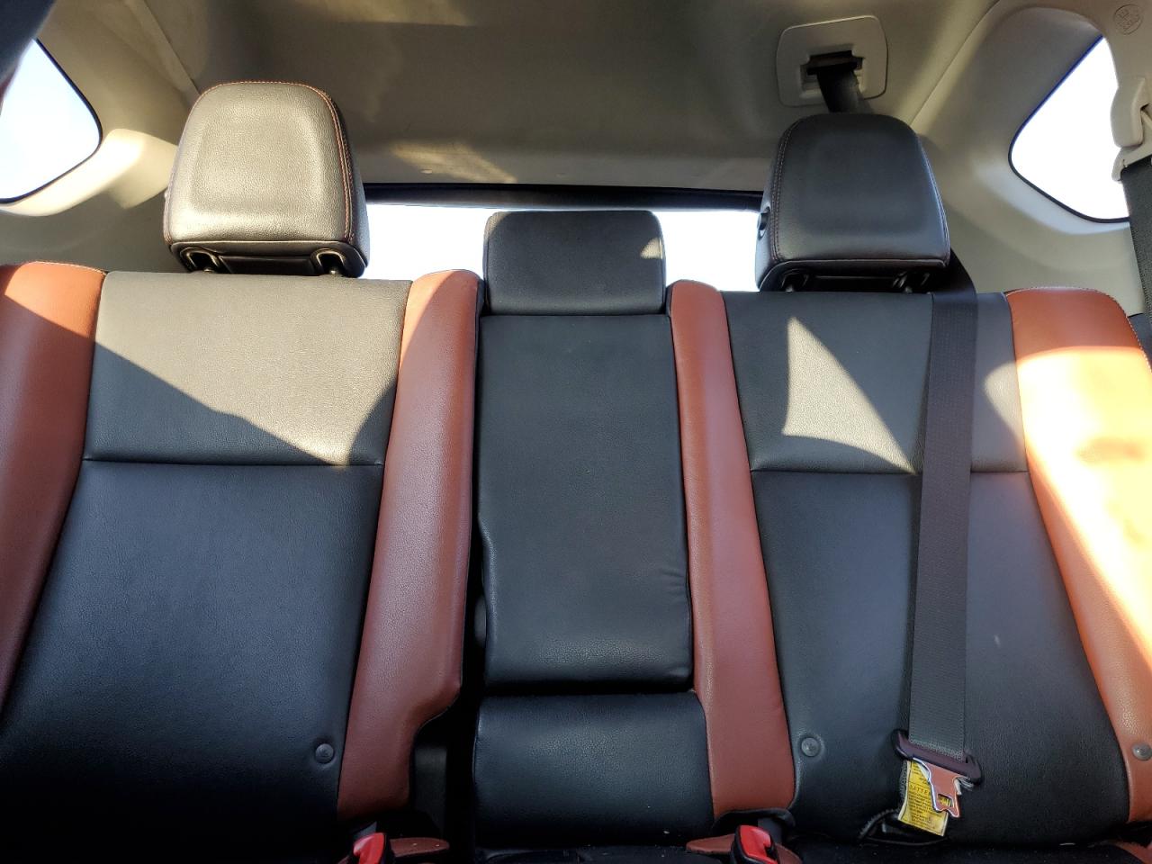2013 Toyota RAV 4 - Image 10