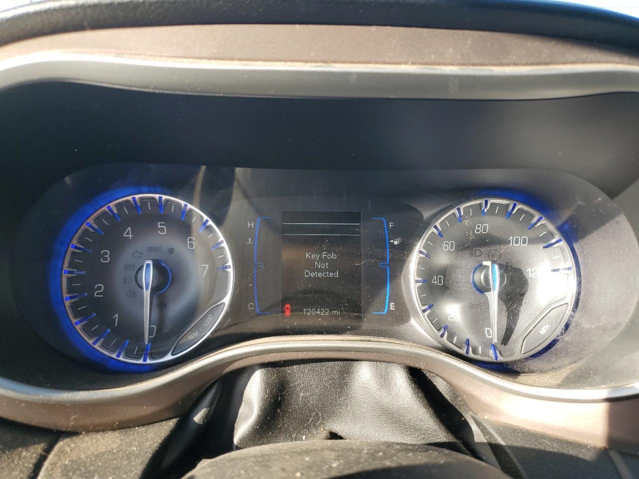2018 Chrysler Pacifica - Image 9