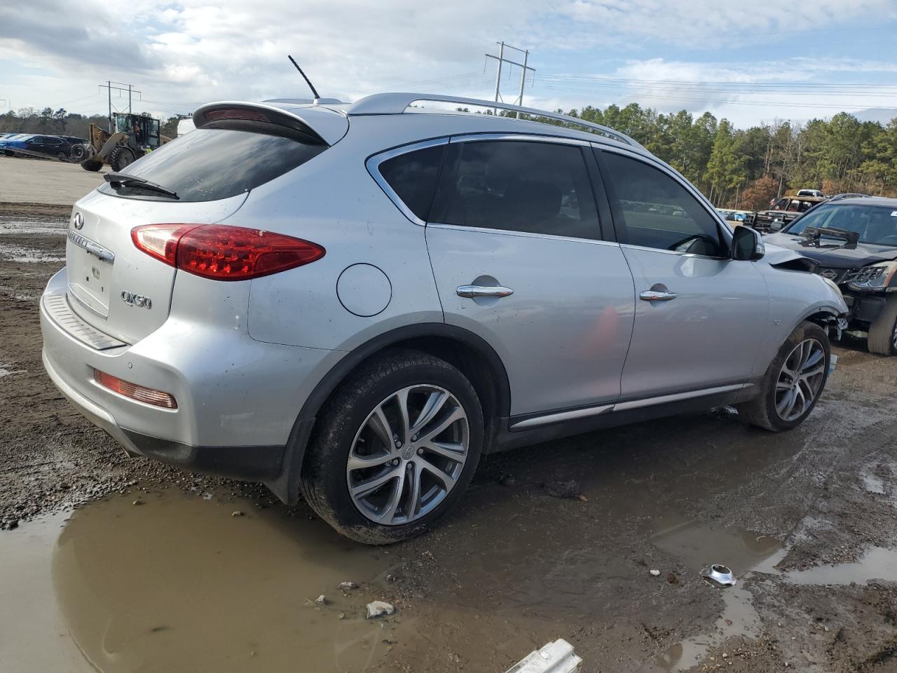 2017 Infiniti QX50 - Image 3