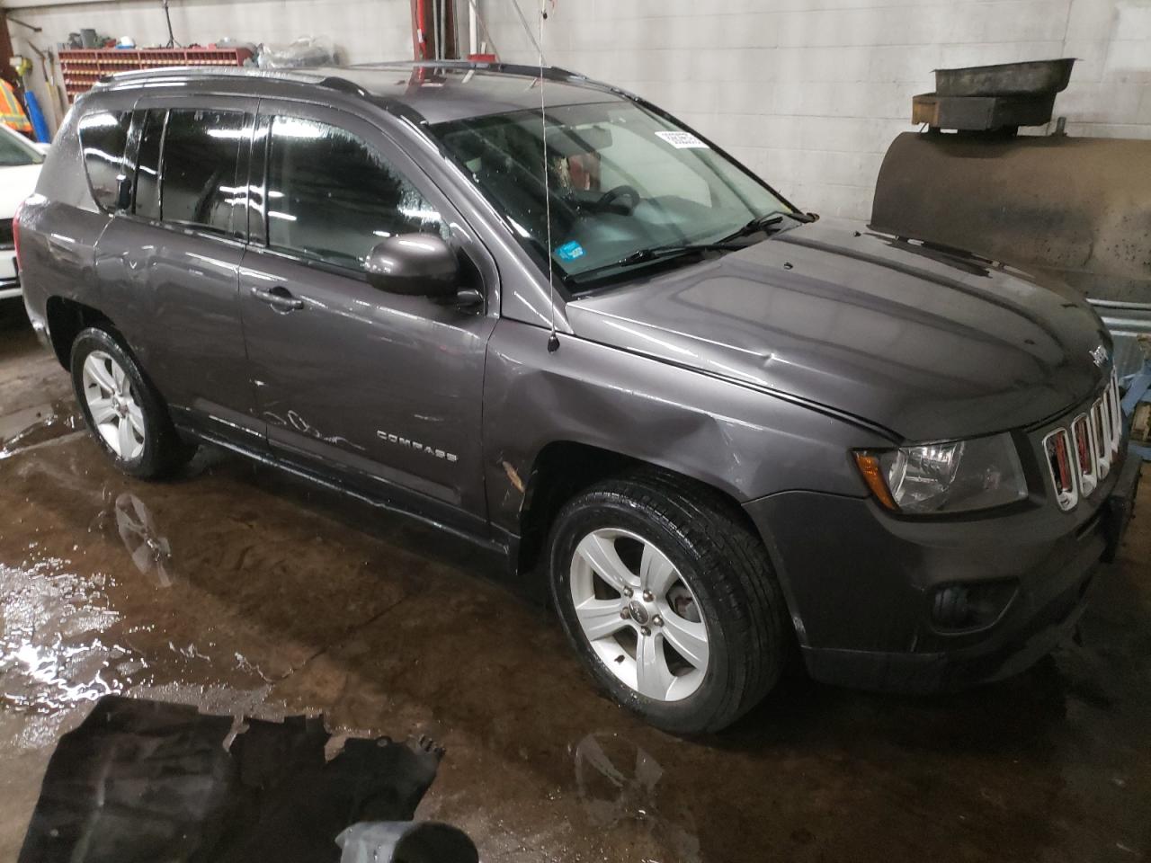 VIN 1C4NJDEBXFD163180 2015 JEEP COMPASS no.4