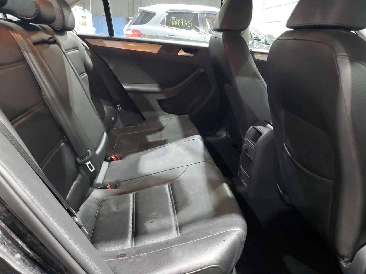 2017 Volkswagen Jetta - Image 10