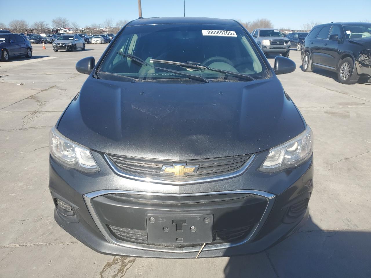 VIN 1G1JD5SH7J4109325 2018 CHEVROLET SONIC no.5