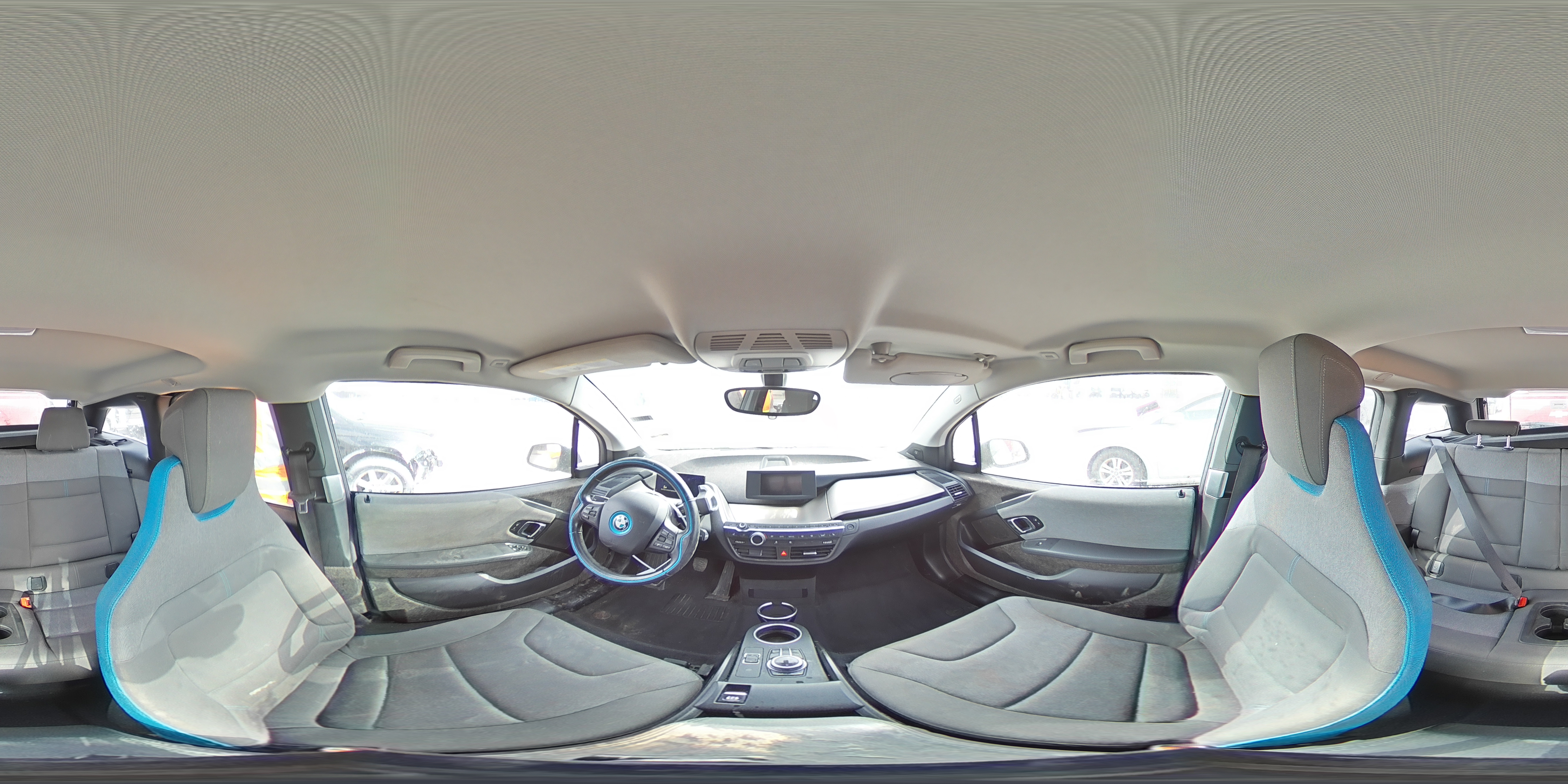 2017 BMW i3 - Image 14