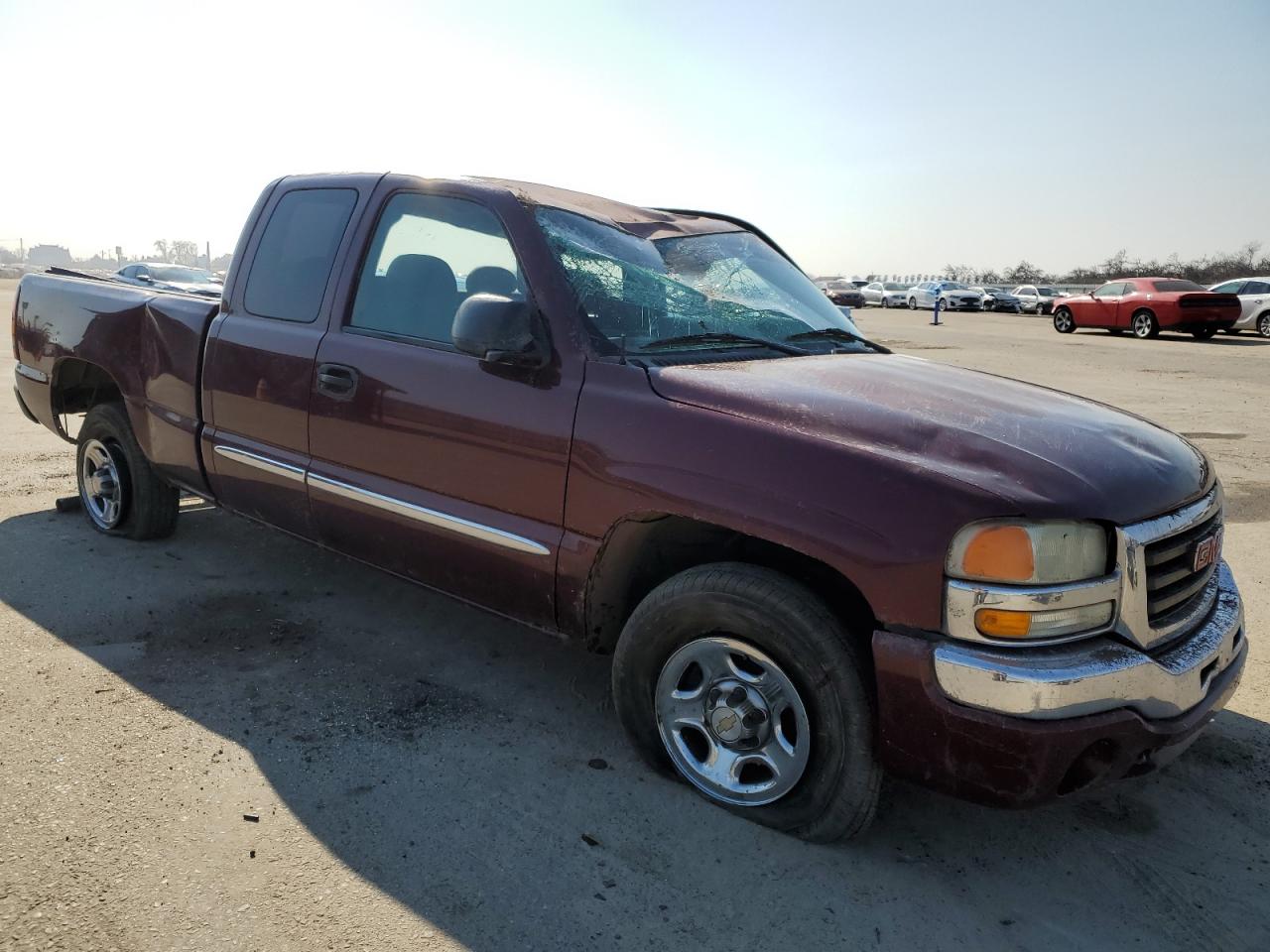 2003 GMC Sierra - Image 4