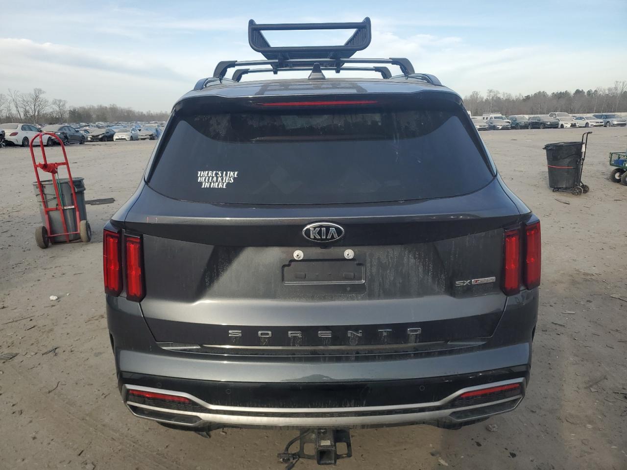 2021 Kia Sorento - Image 6