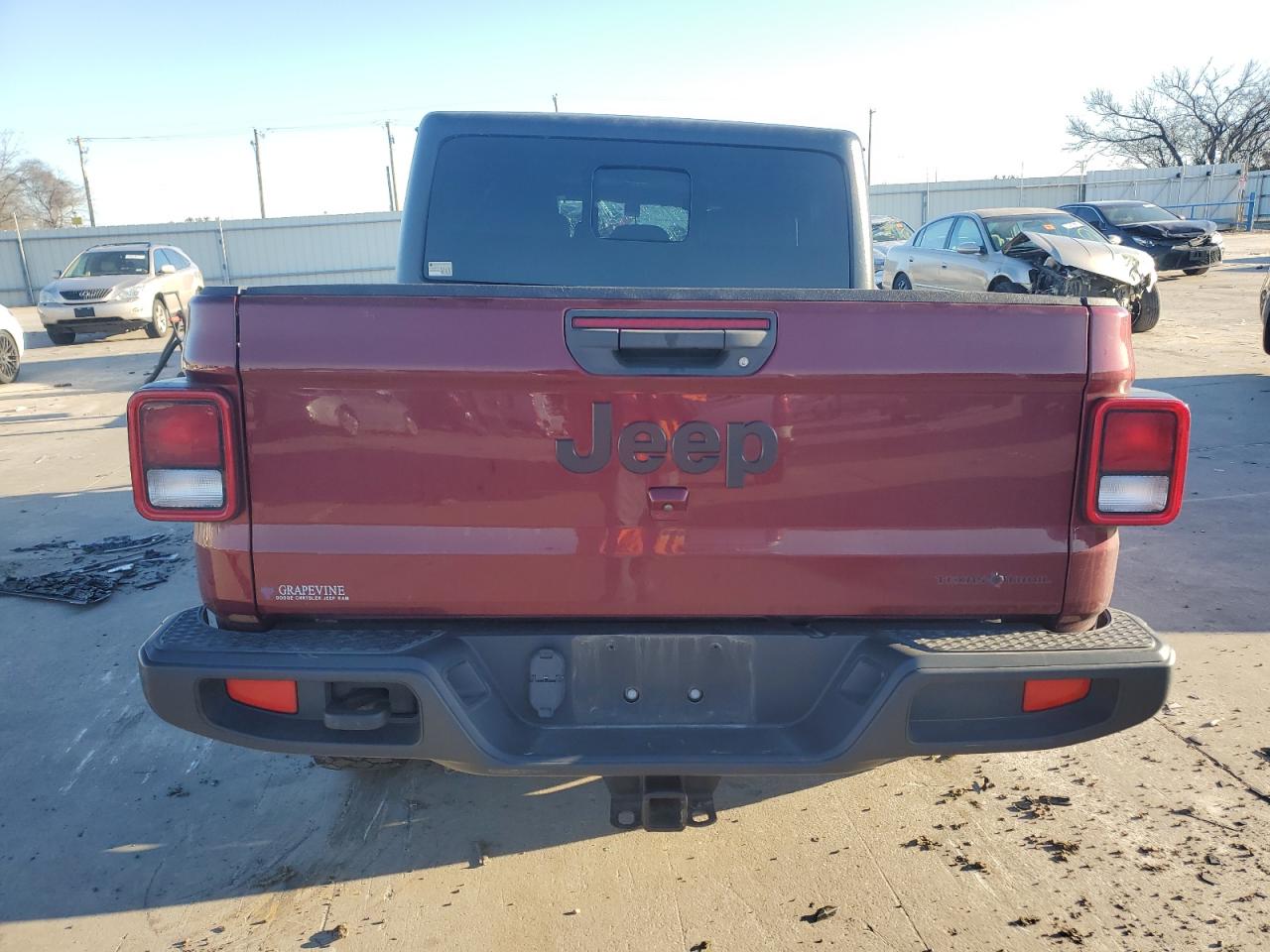 2021 Jeep Gladiator - Image 6
