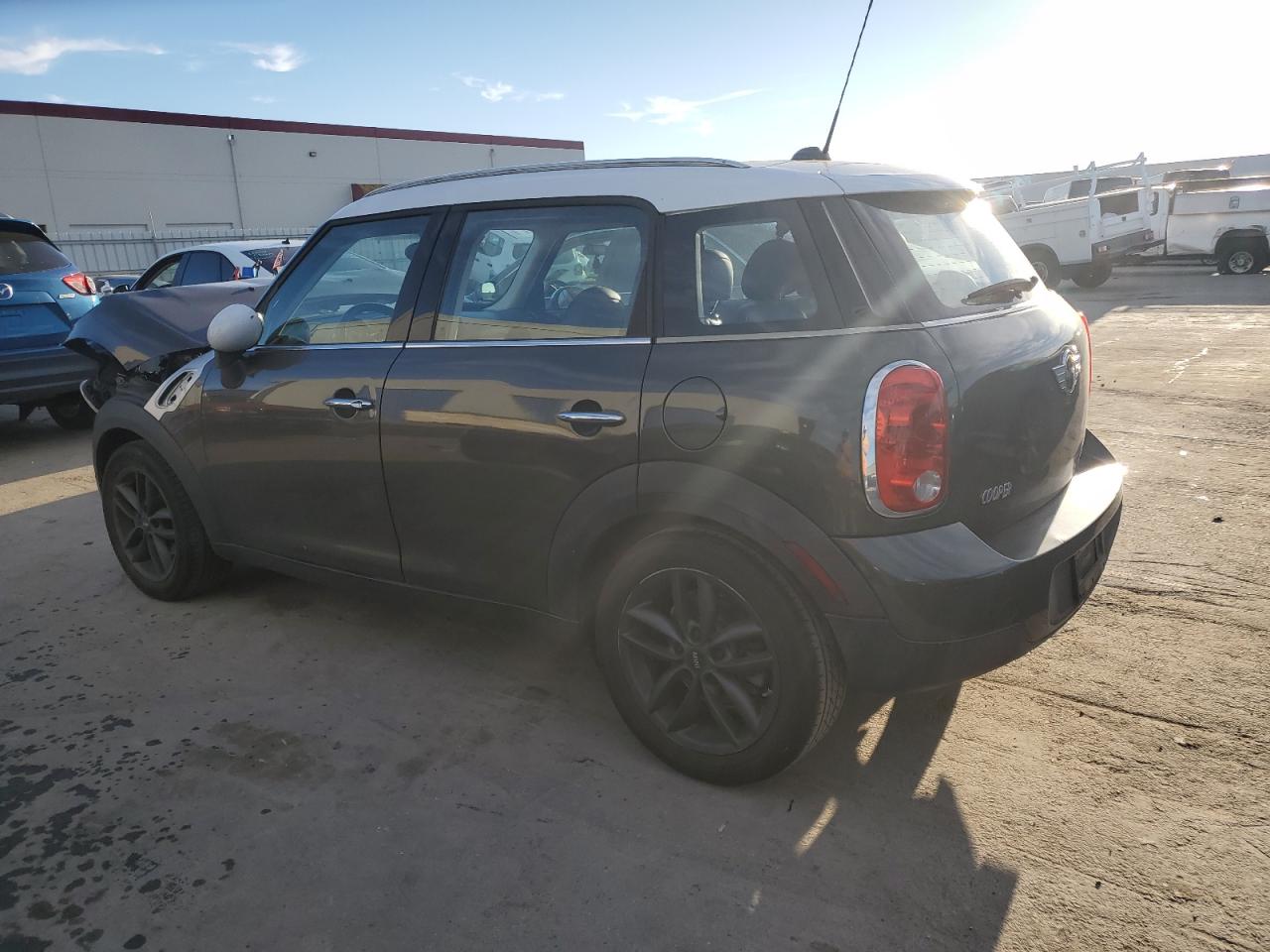 2013 MINI Cooper - Image 2
