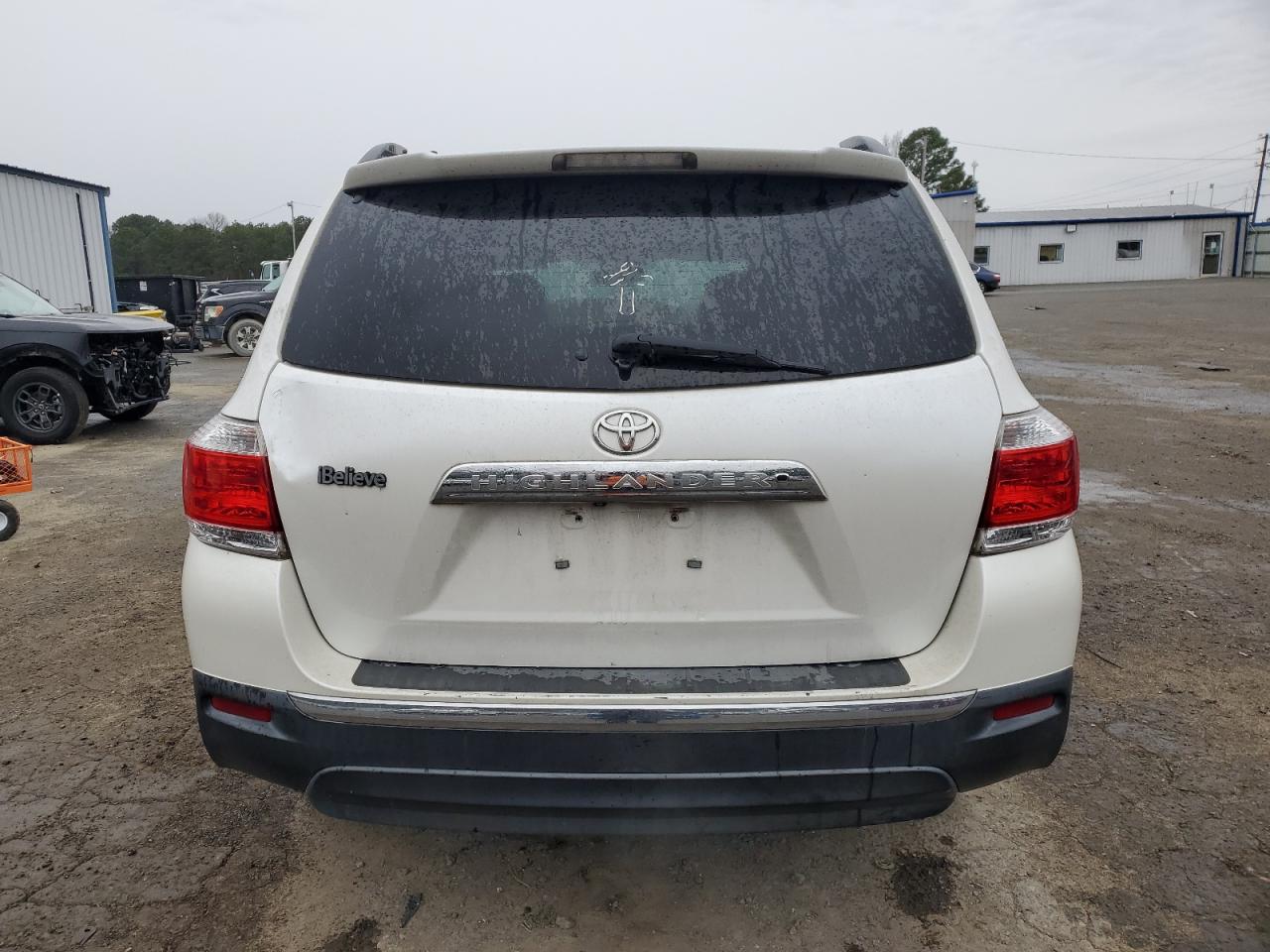 2012 Toyota Highlander - Image 6
