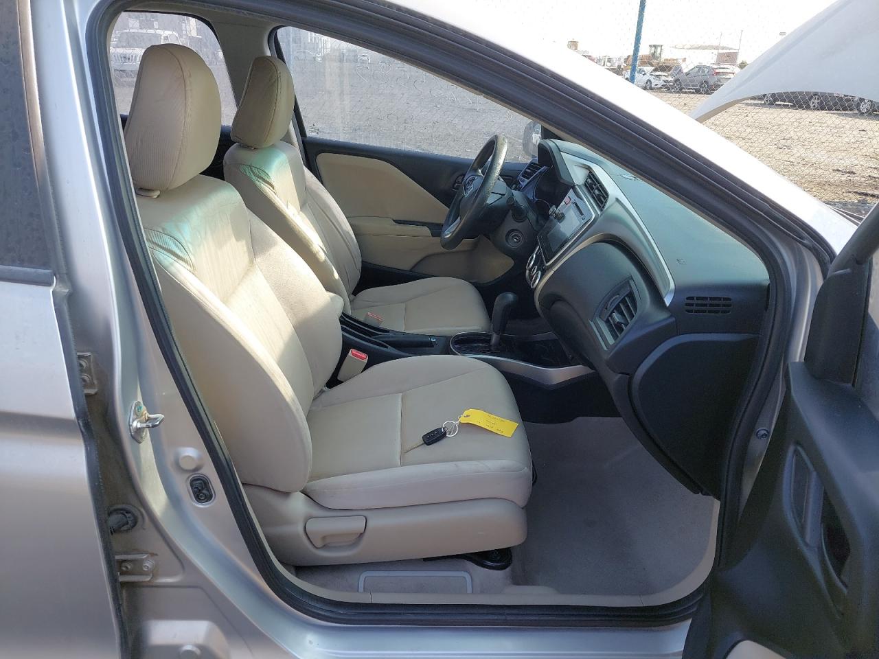 MRHGM6645EP030706 - 2014 Honda CITY - #42265585