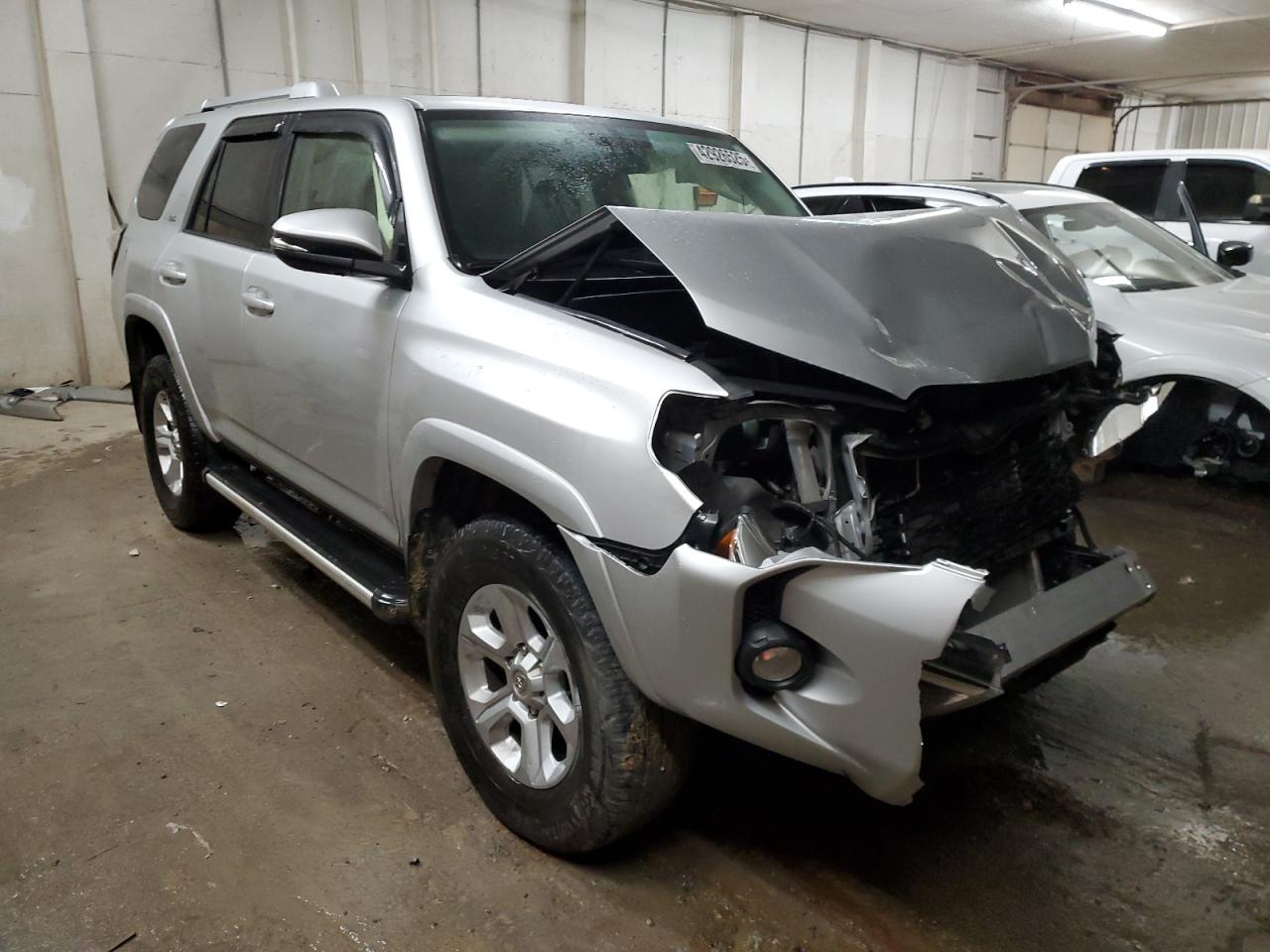 2018 Toyota 4Runner - Image 4