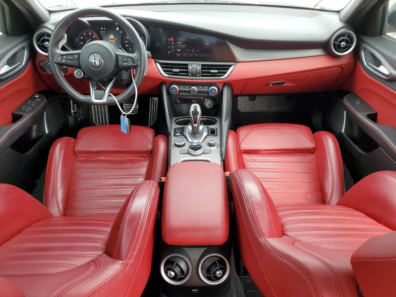 2021 Alfa Romeo Giulia - Image 8