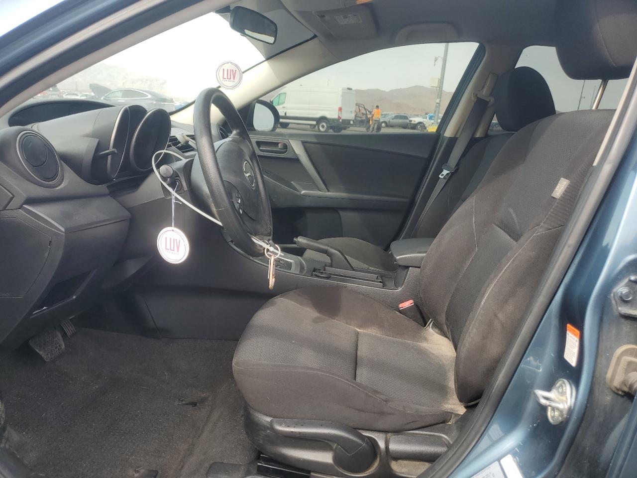 2010 Mazda 3 - Image 7