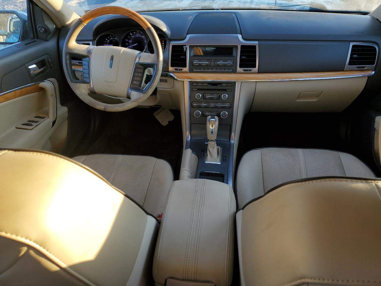 2011 Lincoln MKZ - Image 8