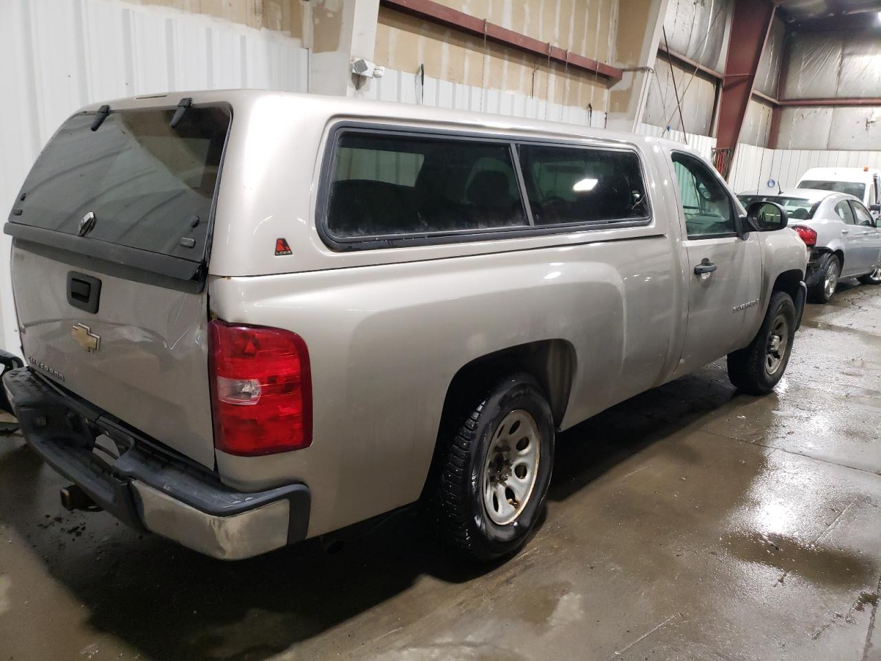 2008 Chevrolet Silverado - Image 3