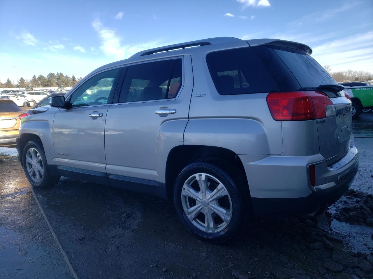 2017 GMC Terrain - Image 2