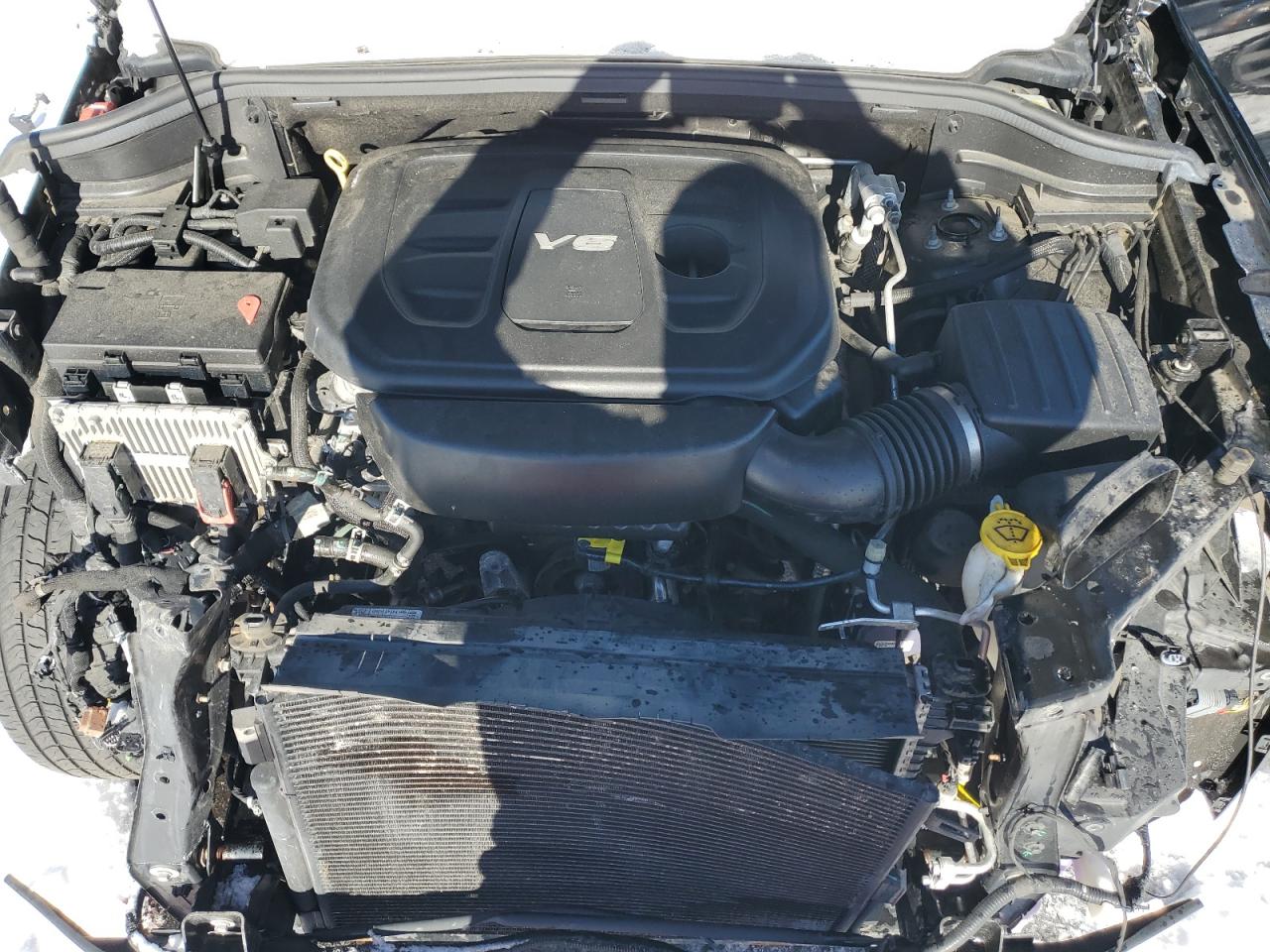 2017 Jeep Grand Cherokee - Image 12