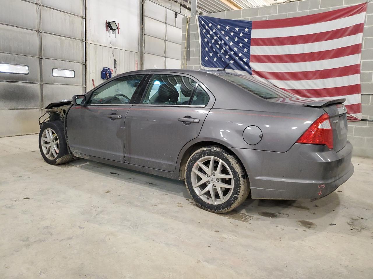 2012 Ford Fusion - Image 2