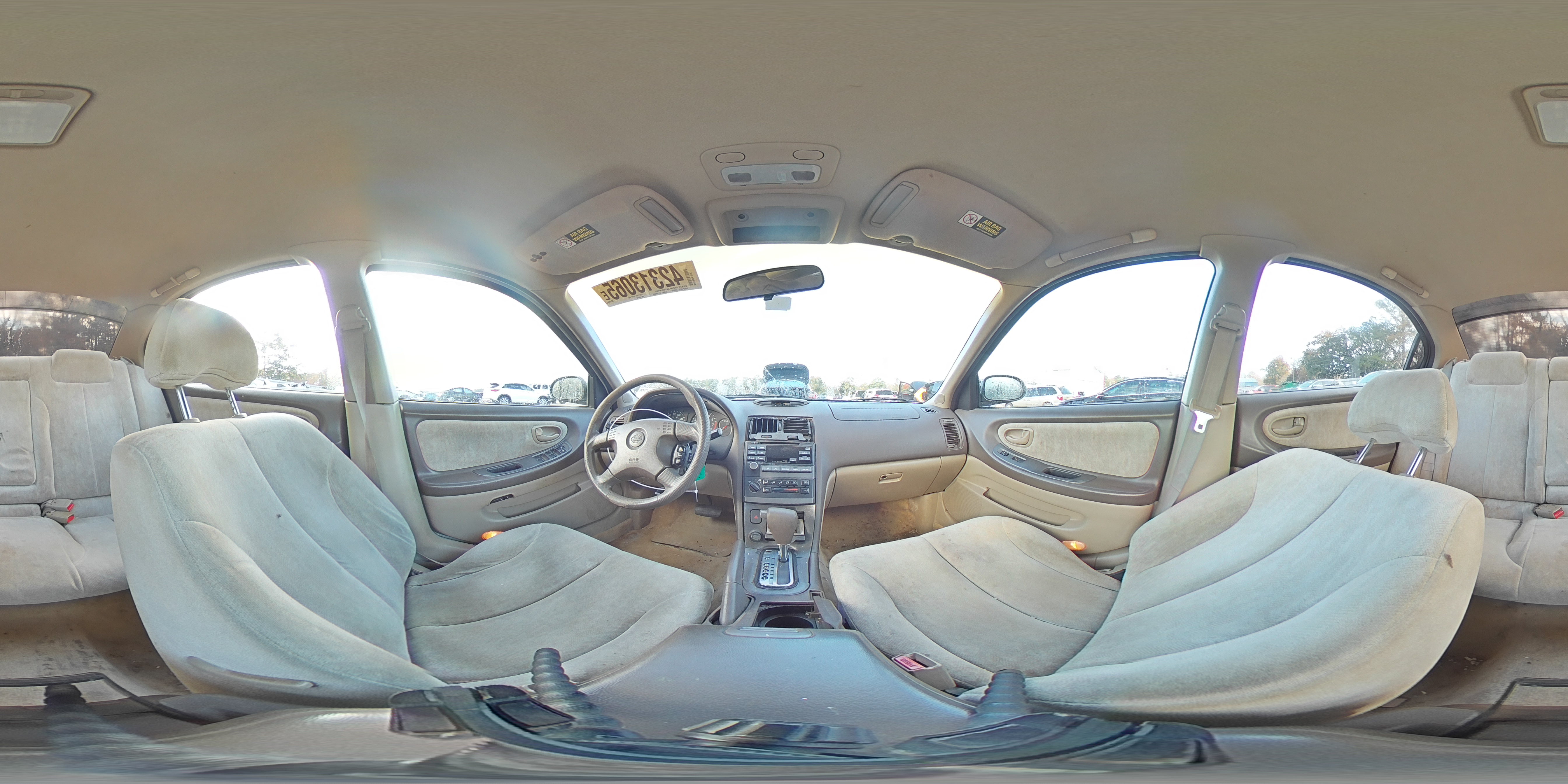 2000 Nissan Maxima - Image 14