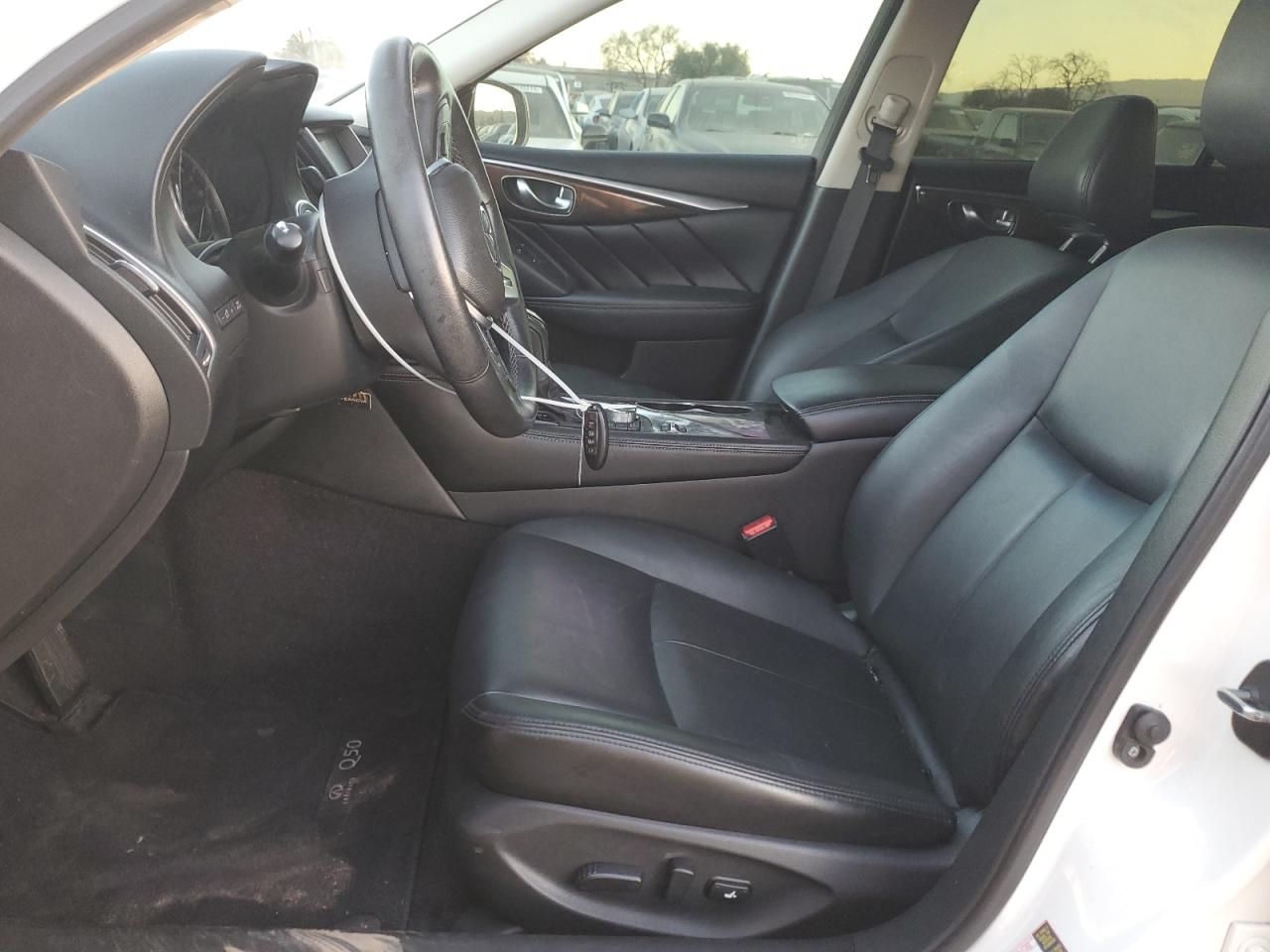 2019 Infiniti Q50 - Image 7
