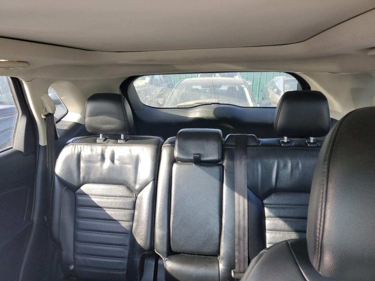 2015 Ford Edge - Image 10