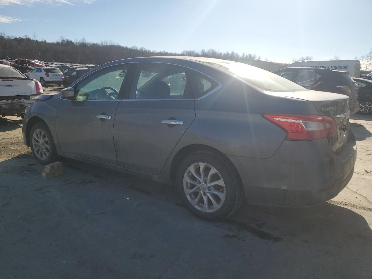2019 Nissan Sentra - Image 2