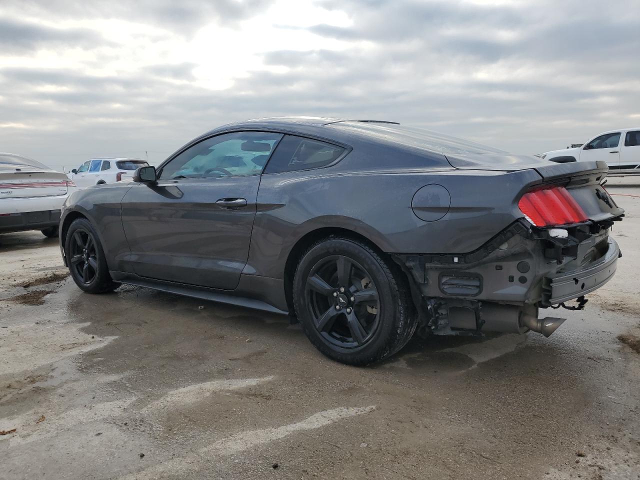 1FA6P8AM9H5286652 FORD ALL Models 2017