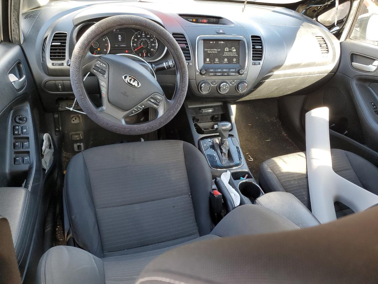 2018 Kia Forte - Image 8