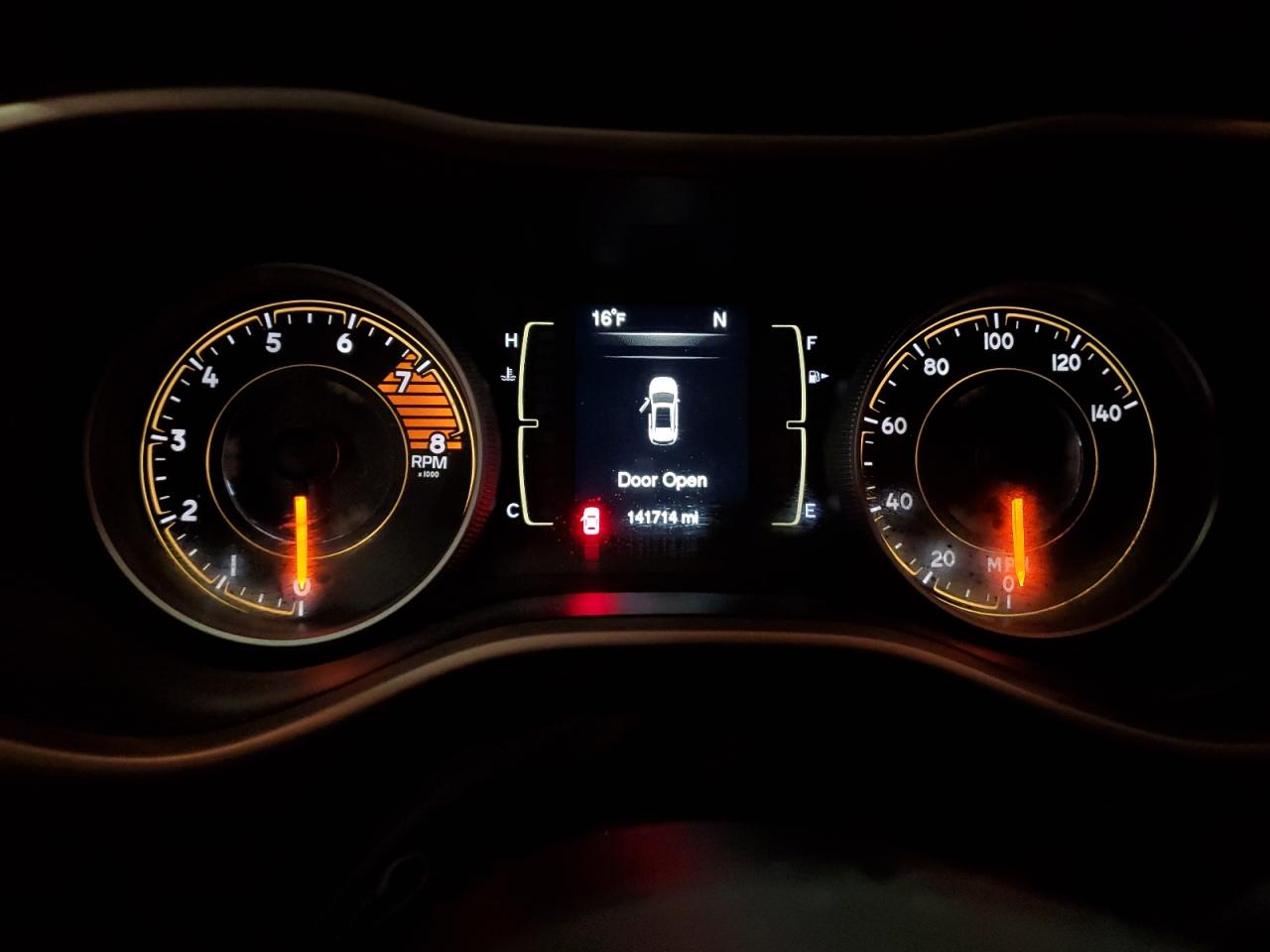 2015 Jeep Grand Cherokee - Image 9