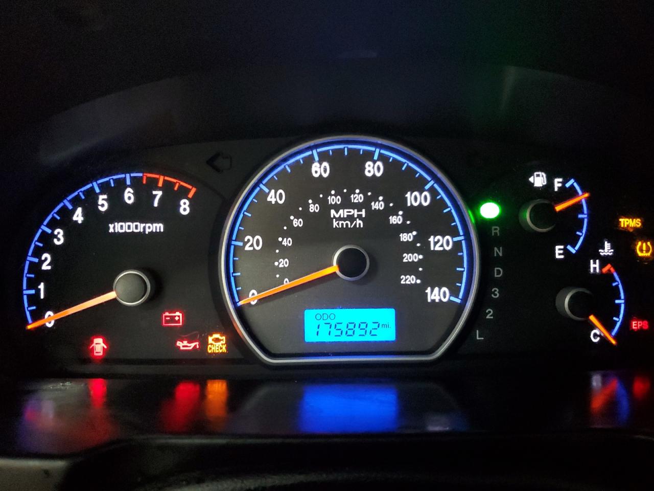2008 Hyundai Elantra - Image 9