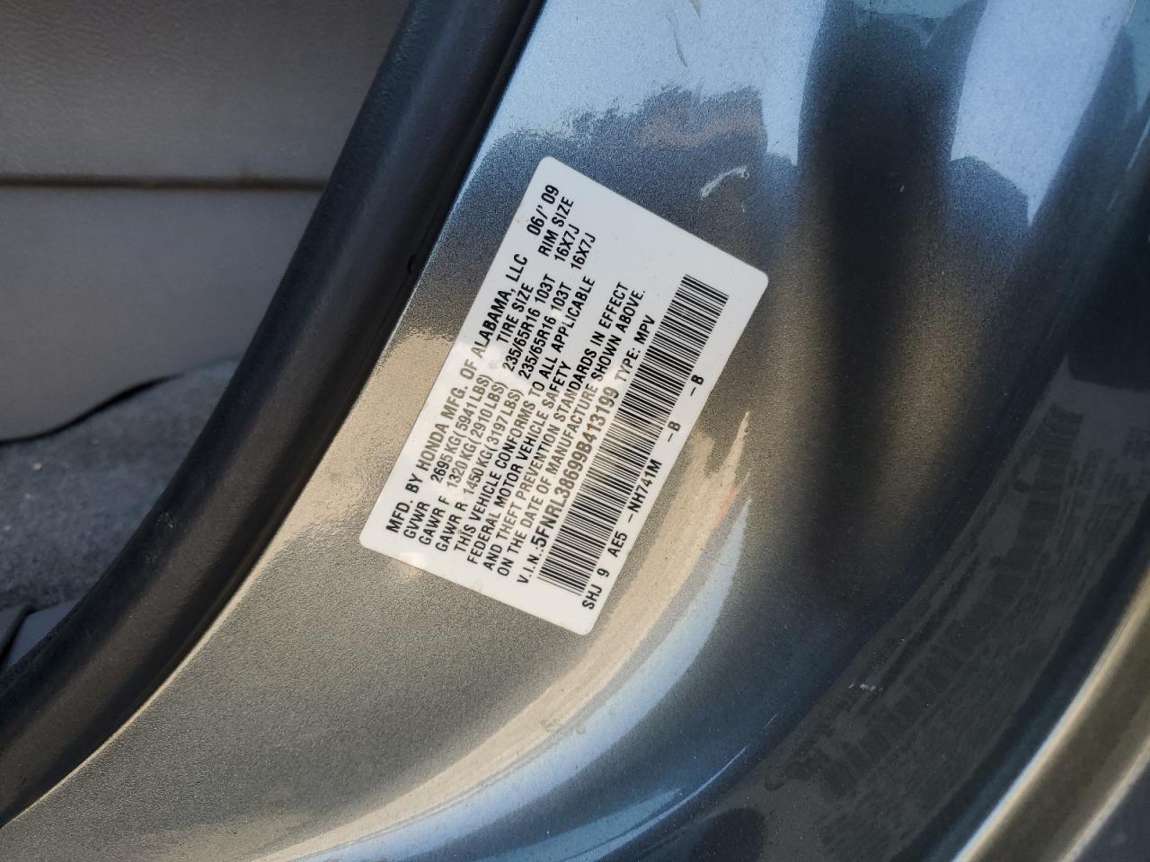 2009 Honda Odyssey - Image 13