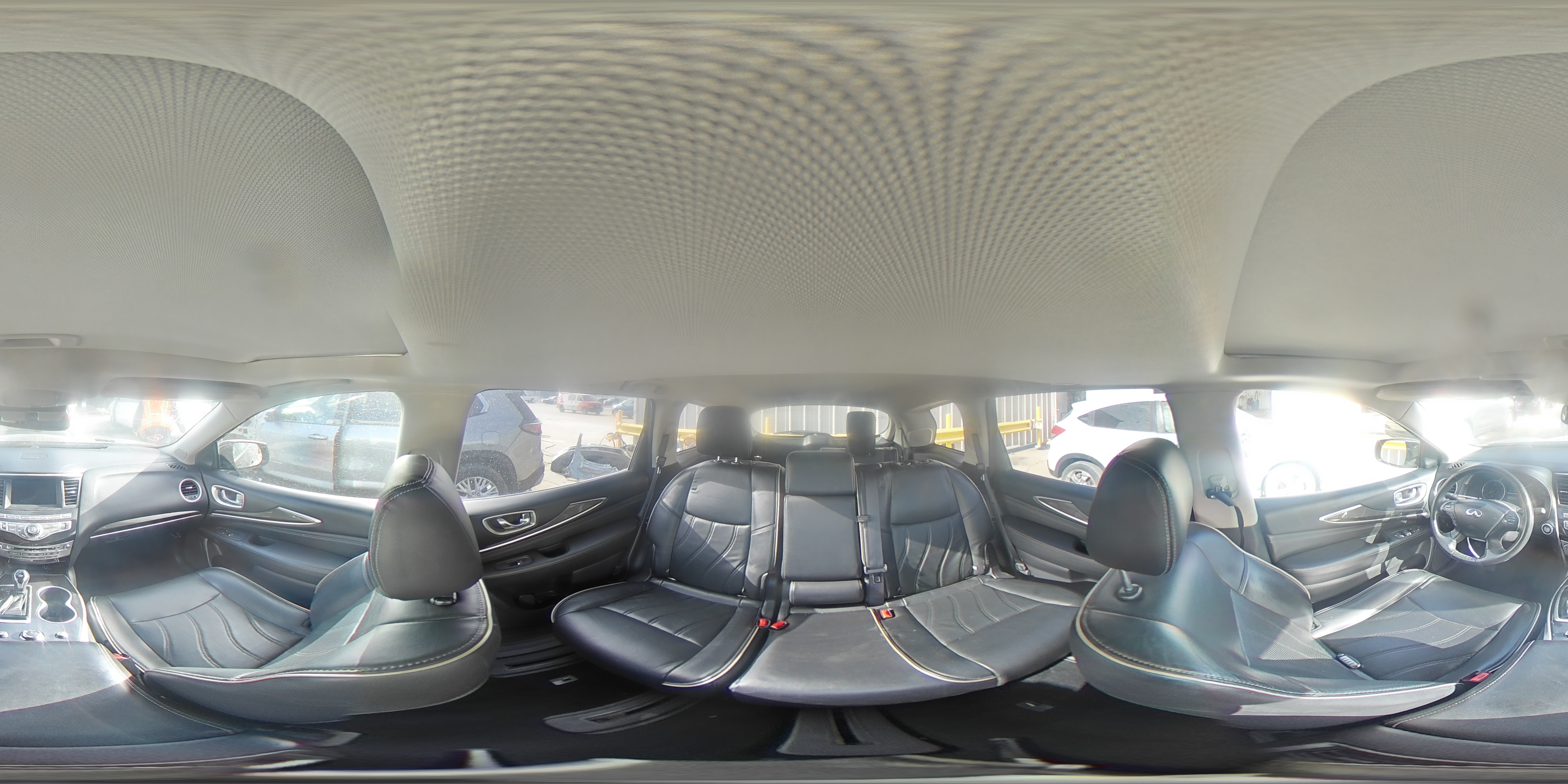 2017 Infiniti QX60 - Image 16