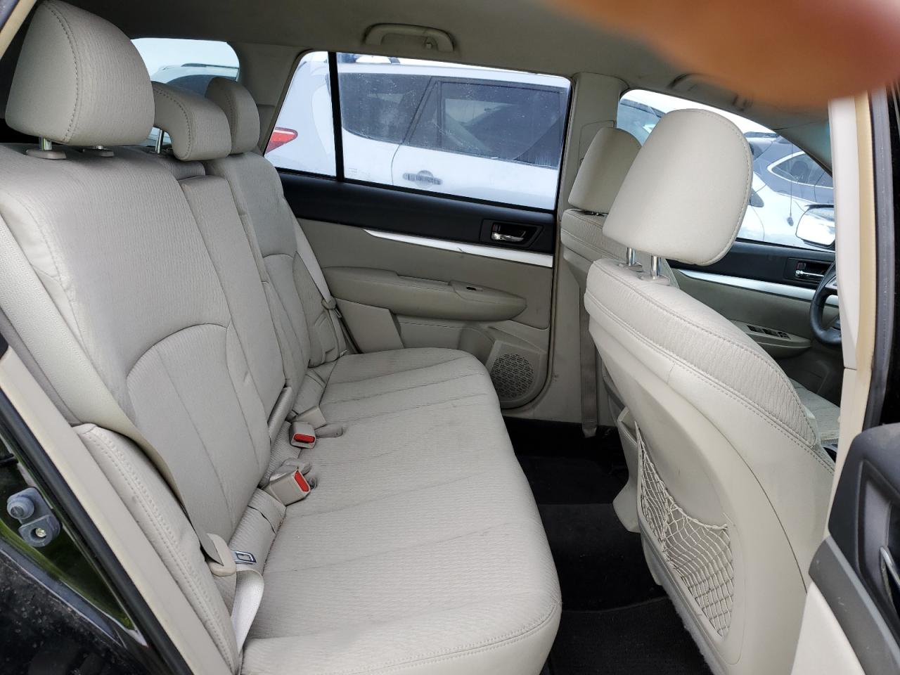 2012 Subaru Outback - Image 11