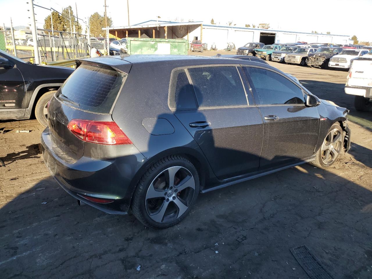2015 Volkswagen GTI - Image 3