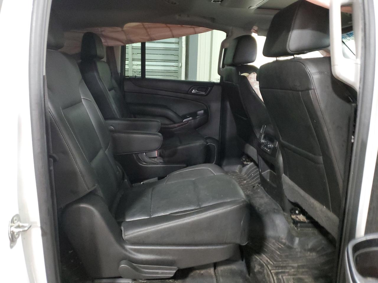 2018 GMC Yukon - Image 11