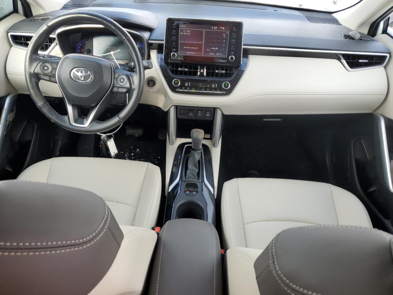 2022 Toyota Corolla Cross - Image 8