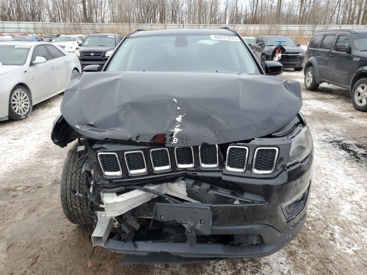 2018 Jeep Compass - Image 5