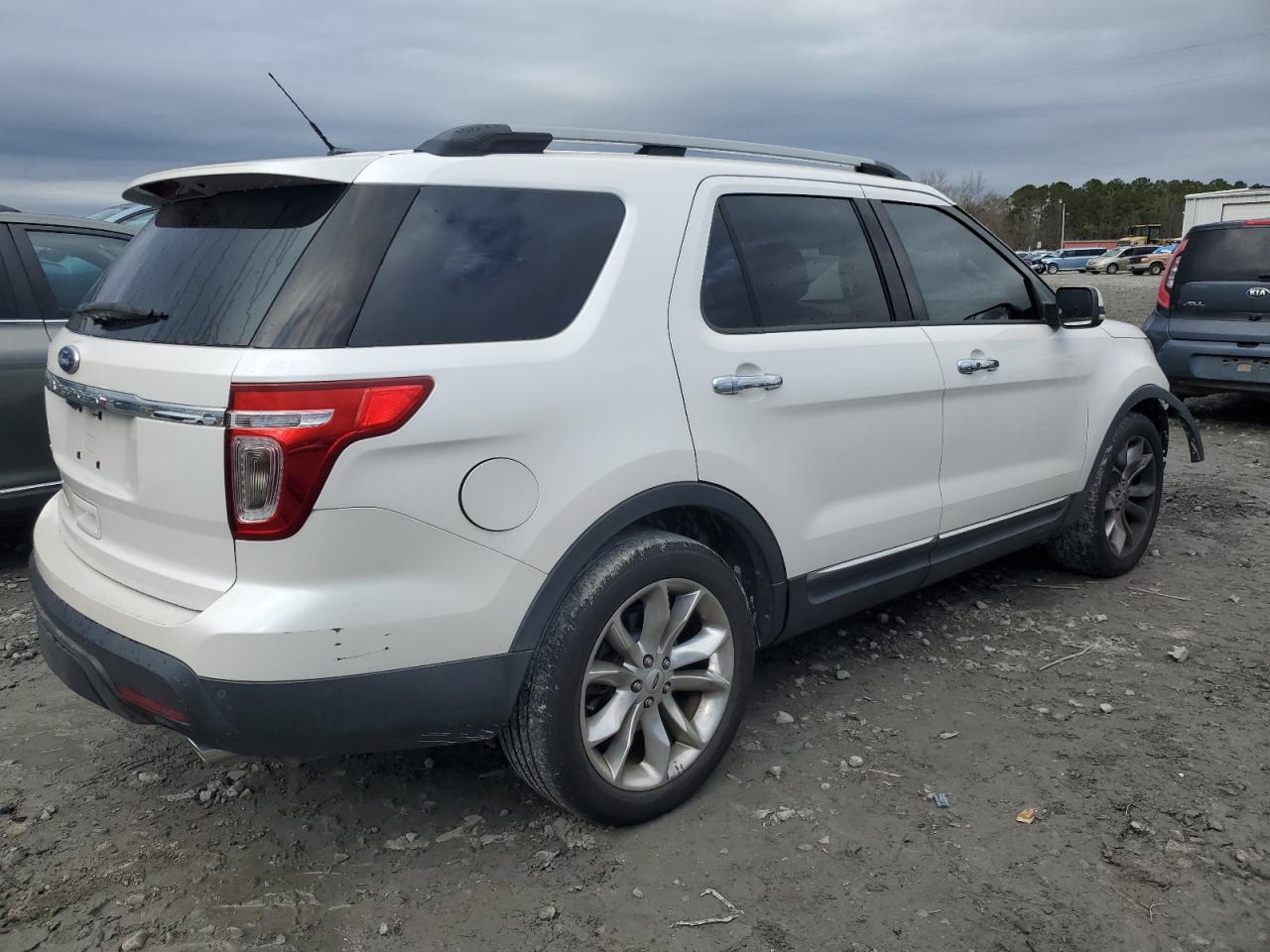 2012 Ford Explorer - Image 3