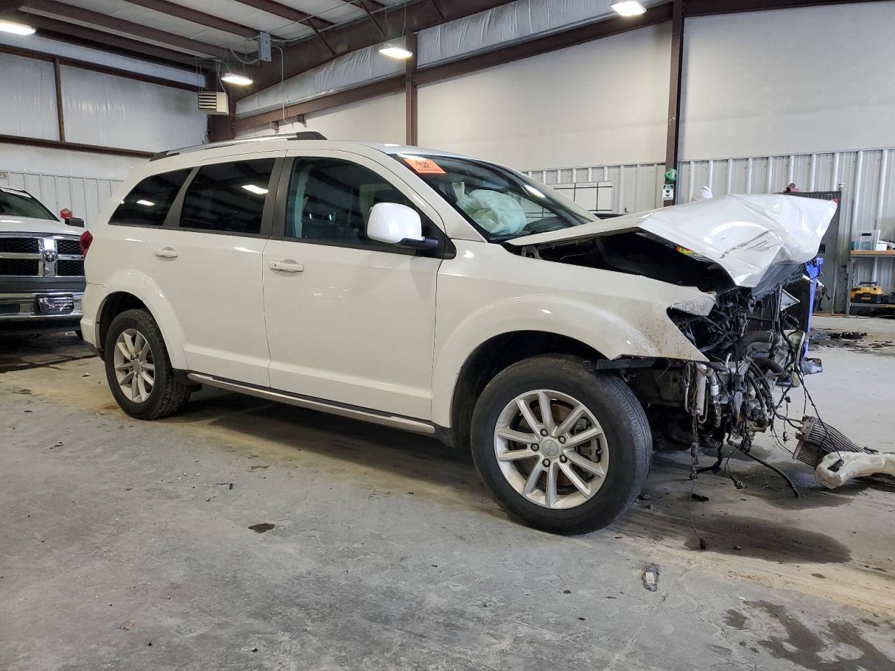 2017 Dodge Journey - Image 4