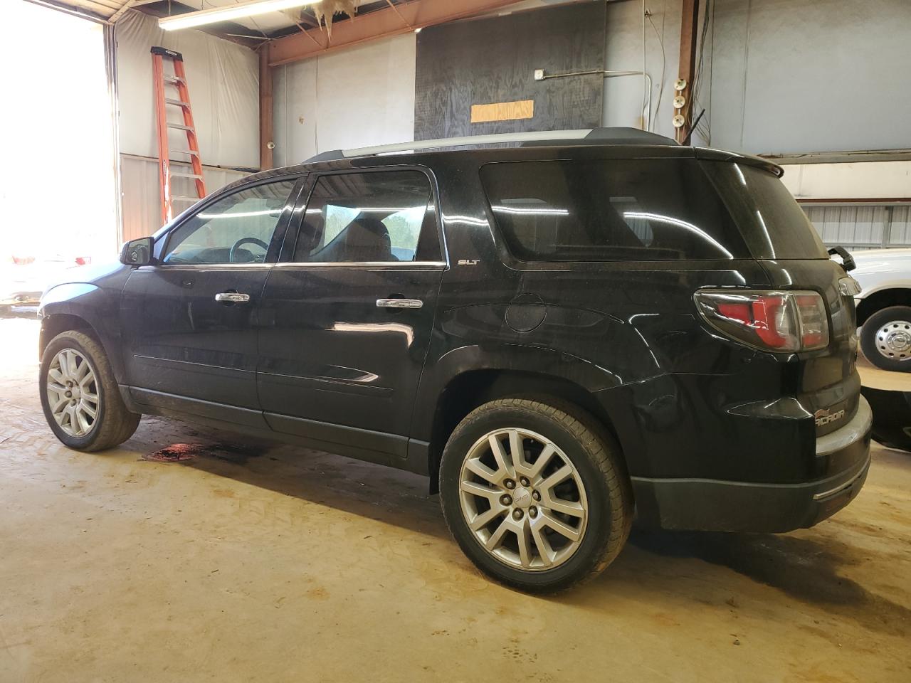 2016 GMC Acadia - Image 2