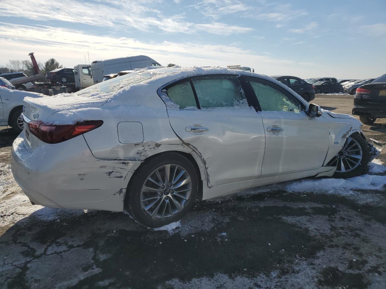 2018 Infiniti Q50 - Image 3