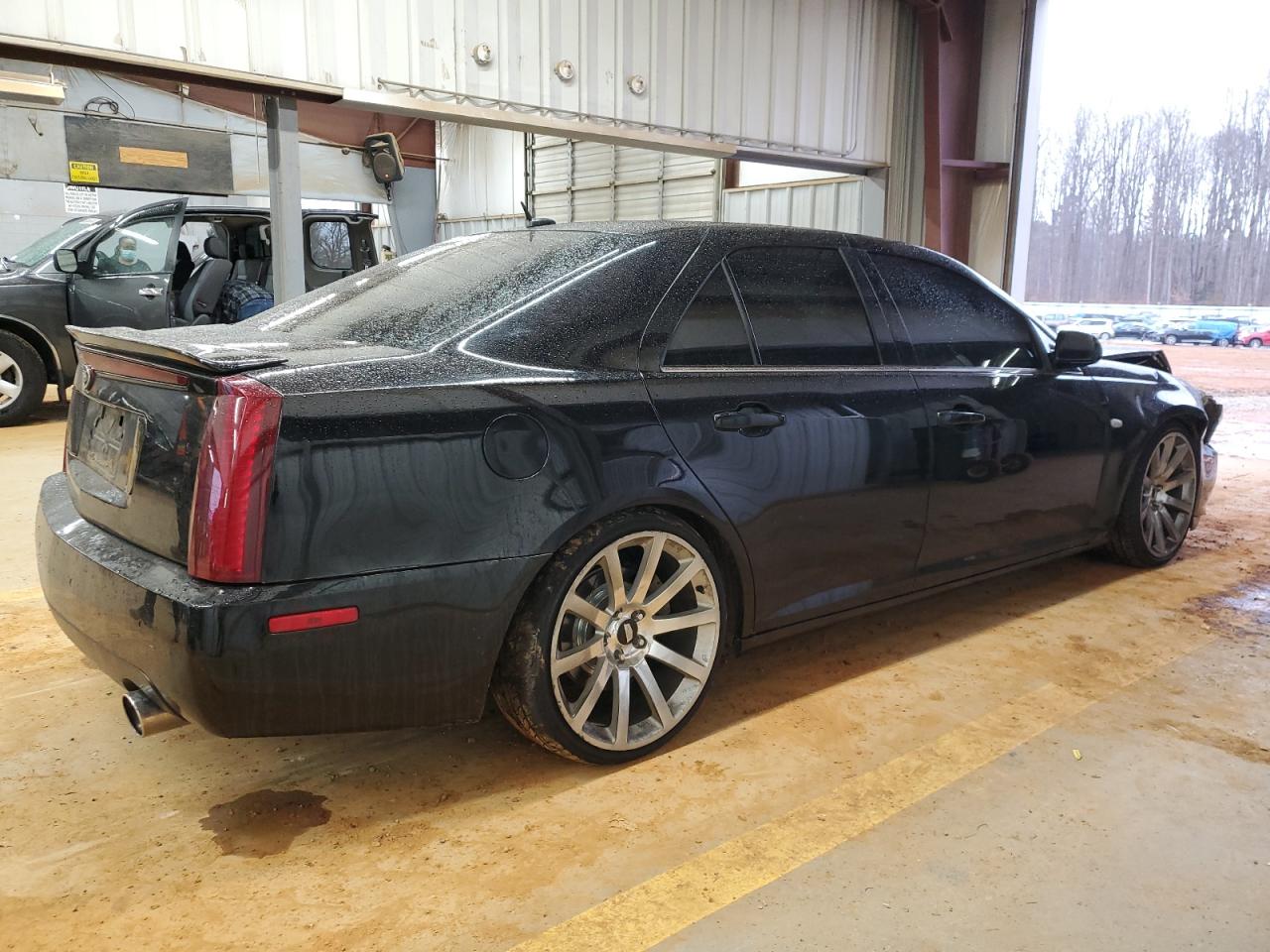 2005 Cadillac STS - Image 3