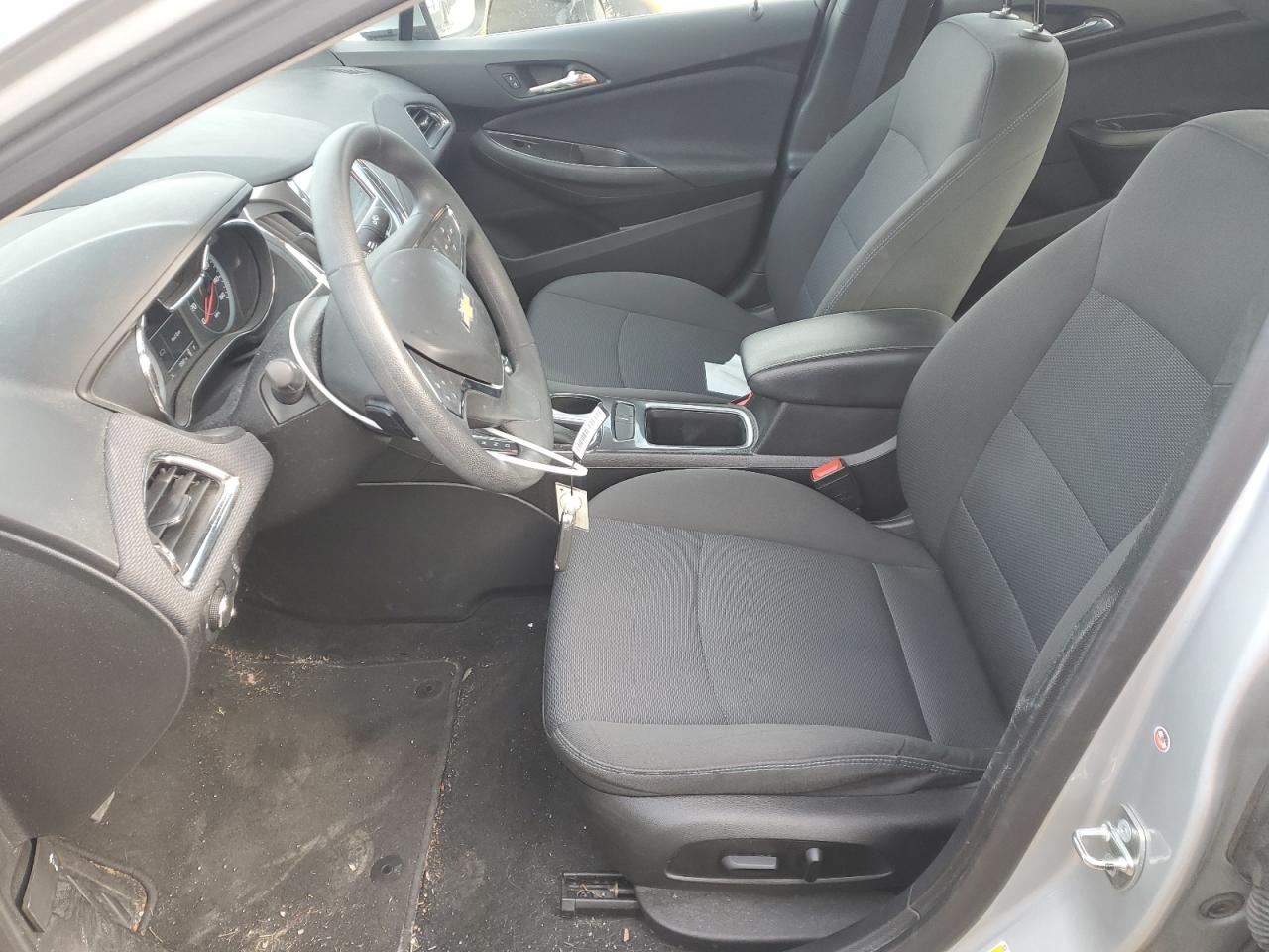 2018 Chevrolet Cruze - Image 7