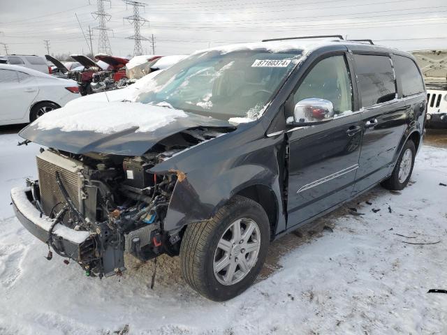 2012 Chrysler Town & Country Touring L за продажба в Elgin, IL - Front End