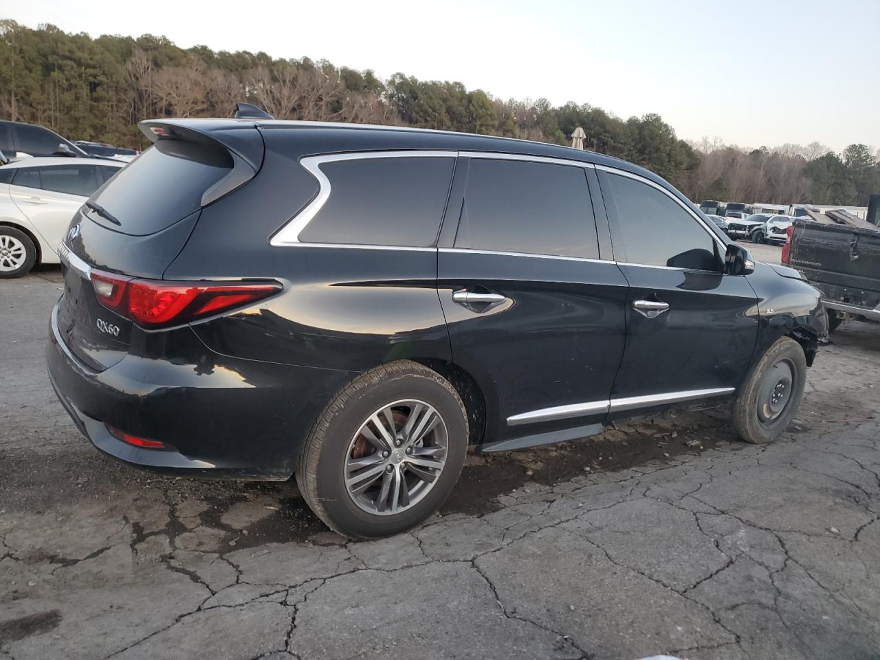 2018 Infiniti QX60 - Image 3
