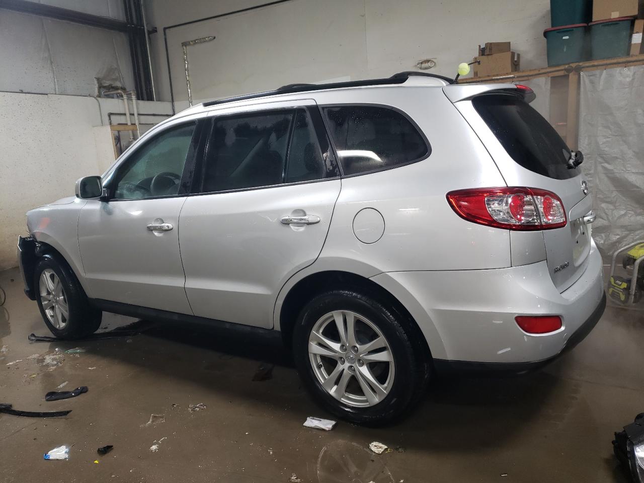 2011 Hyundai Santa Fe - Image 2