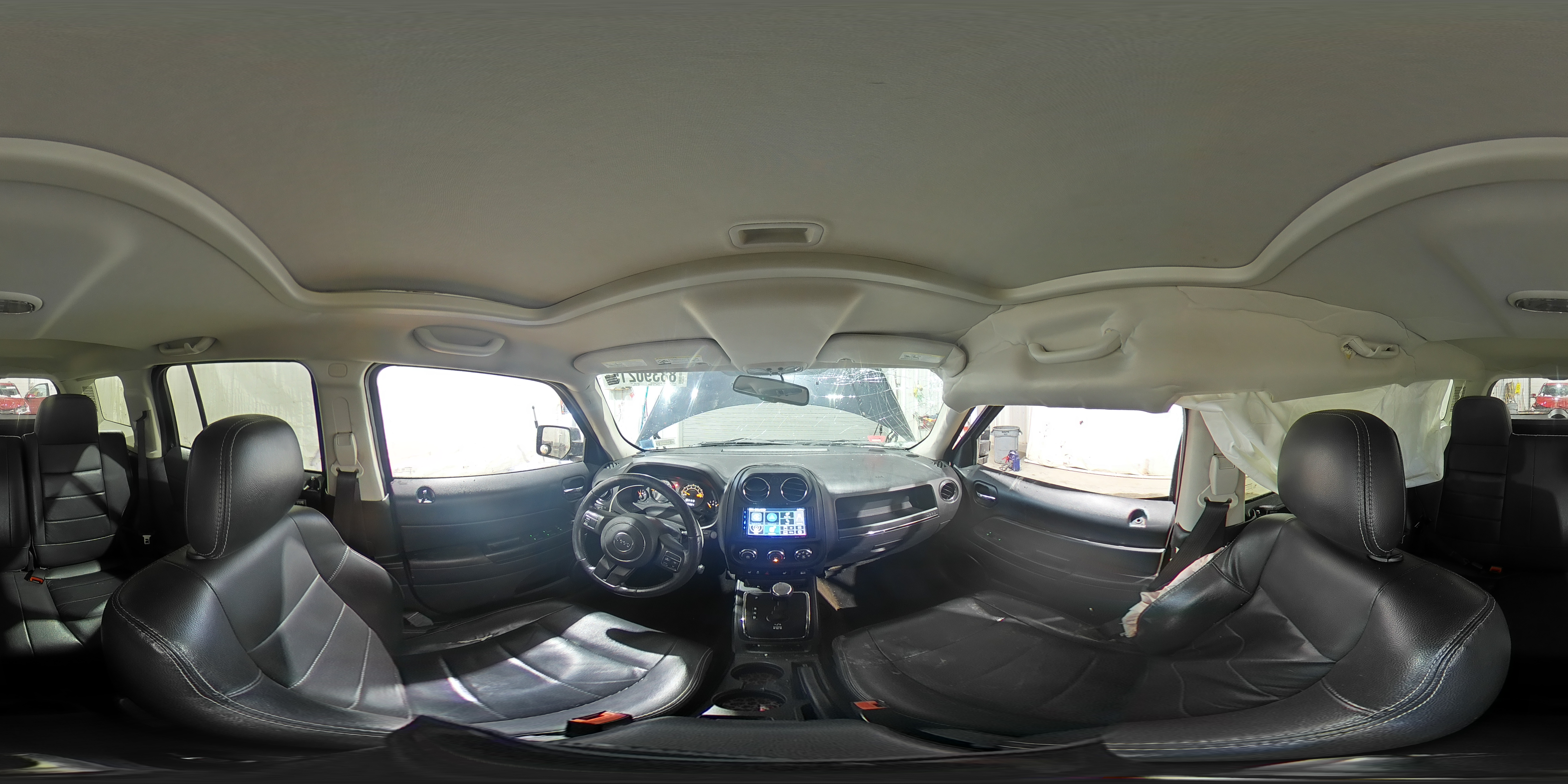 2015 Jeep Liberty (Patriot) - Image 14