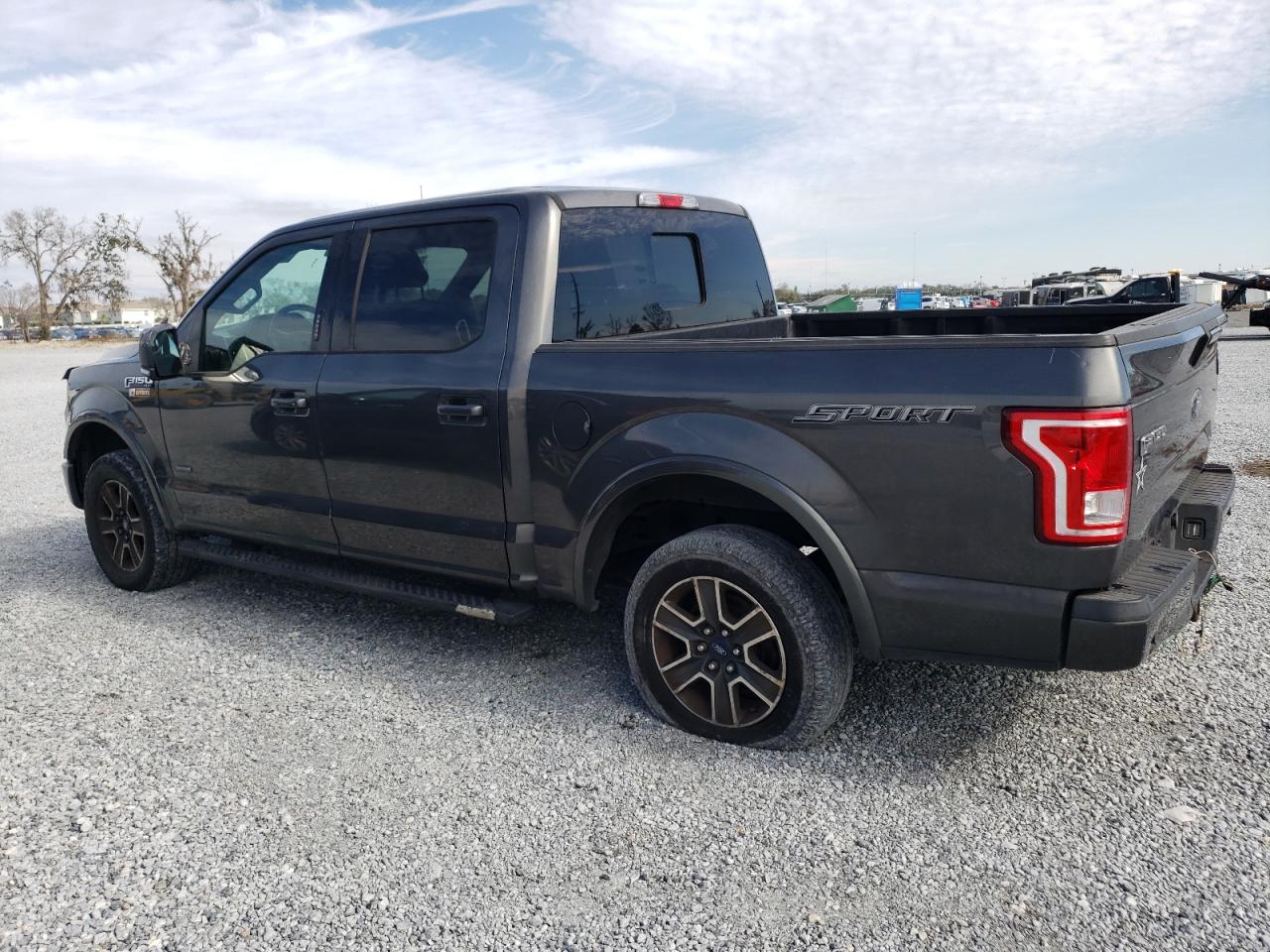 VIN 1FTEW1CP8FFB11789 2015 FORD F-150 no.2