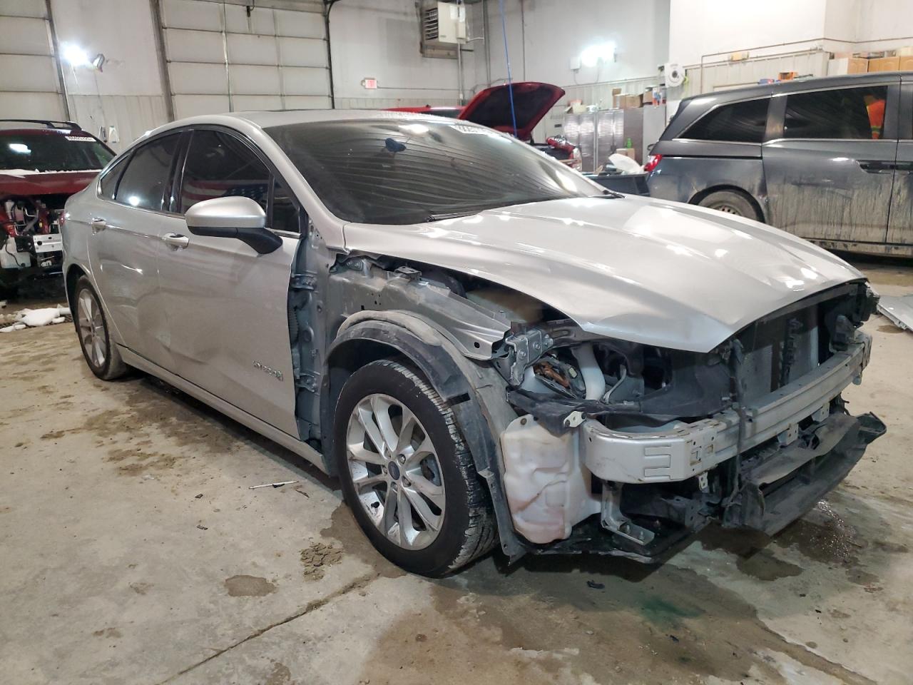 2019 Ford Fusion - Image 4