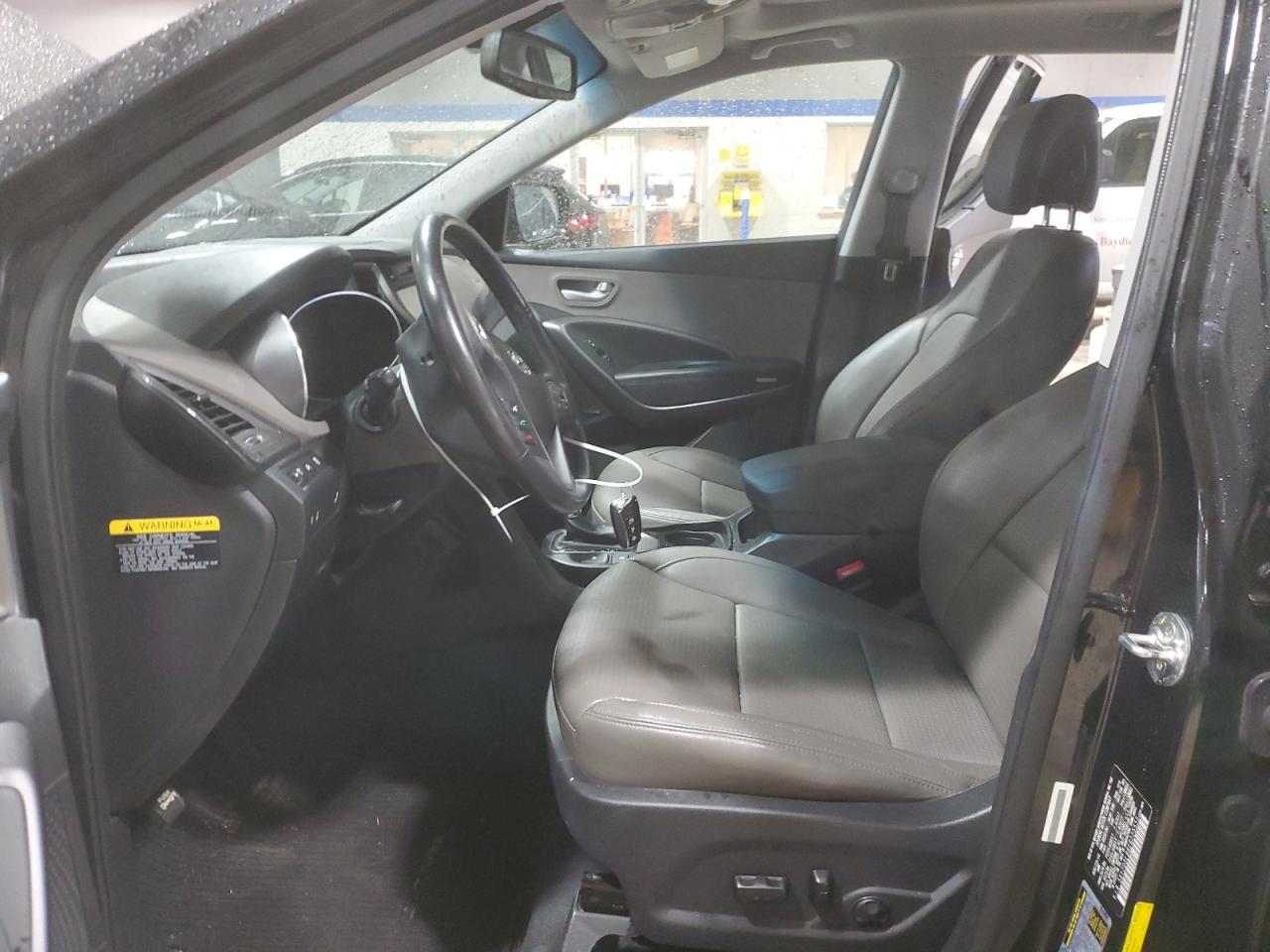 2014 Hyundai Santa Fe - Image 7